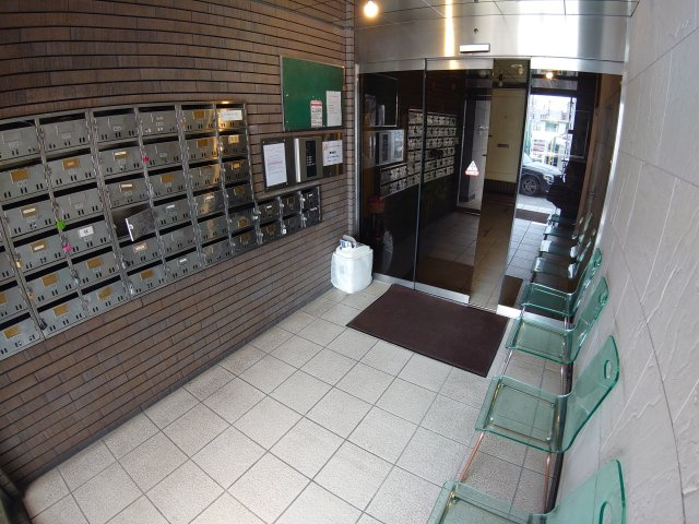 【エントランス】 | シャンクレール石橋