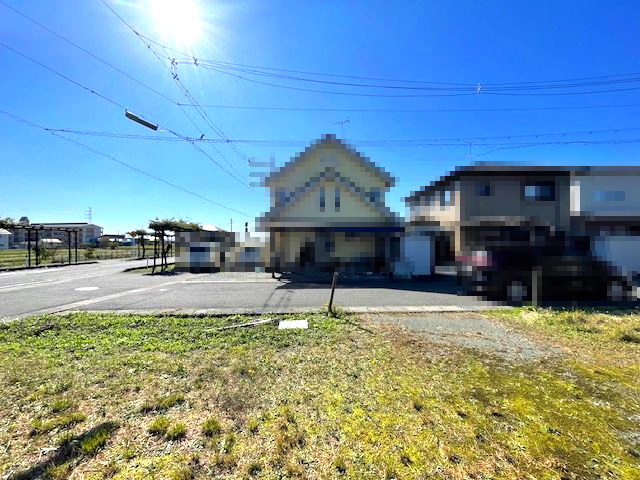 高島市安曇川町五番領91坪土地の展望|物件から前面道路（南西側私道）