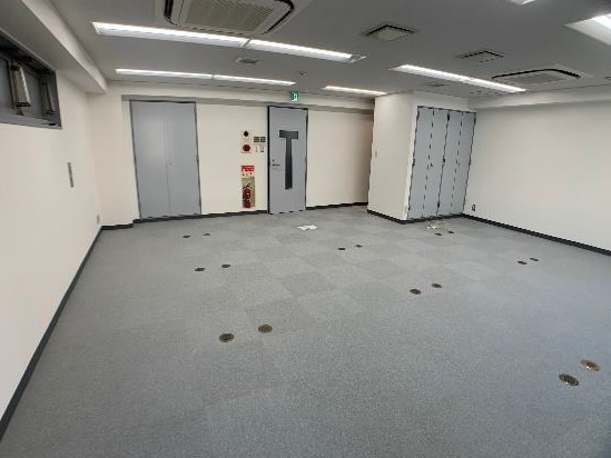 アクシーズ７号館ビルの内装