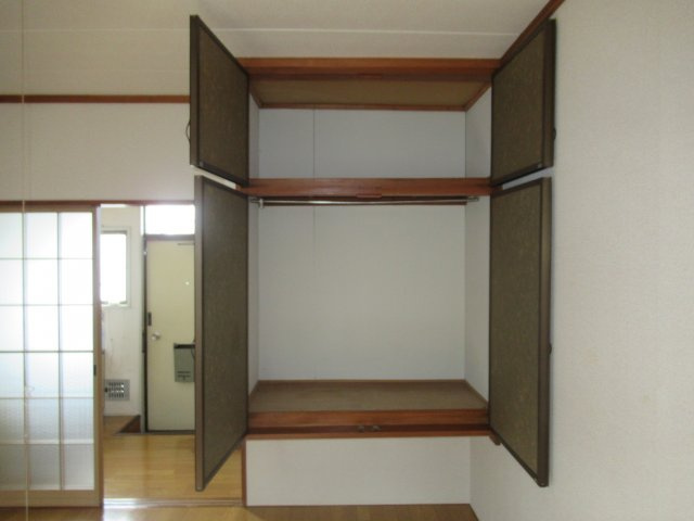 ドミトリープリンスの収納