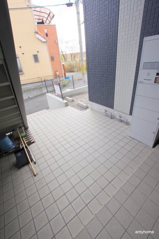 ブルーキューブ　仲介手数料無料のロビー