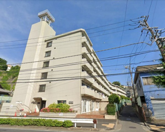 【外観】 | 横須賀線「保土ヶ谷」駅徒歩5分の好立地。
忙しい朝にゆとりが生まれます。
日勤管理で管理体制良好です。