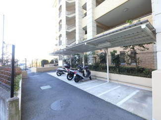 【その他共用部分】 | バイク置場です。