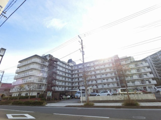 【外観】 | 
京急本線「金沢文庫」駅徒歩6分と好立地
忙しい朝が助かる立地、暮らしにゆとりが生まれます。
