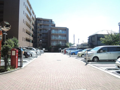 【駐車場】 | ルイシャトレ鶴ケ峰 | 機械式駐車場