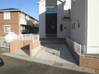 【駐車場】 | 北側にも別のカースペースがあります！