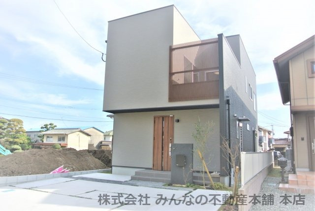 久留米市東合川町の新築一戸建の外観|おしゃれな外観です。