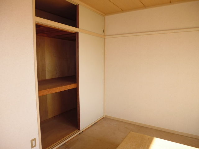 サングレース北別府の収納