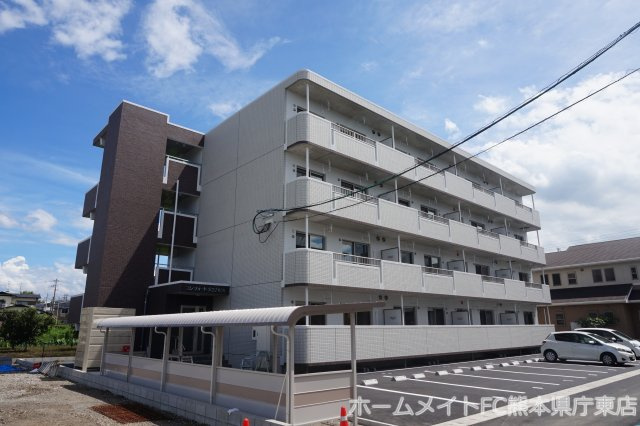 コンフォートREIWAの外観