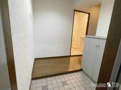 【玄関】 | HACHIBUSE鳴尾【鳴尾小・鳴尾中・鳴尾駅】