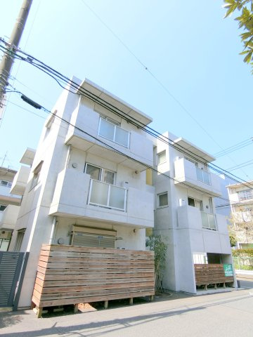 エムフラットの外観