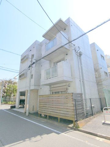 エムフラットの外観