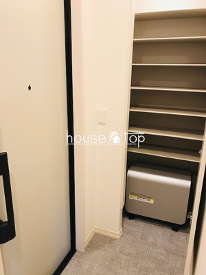 【玄関】 | アモーレ松香園