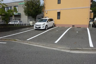 【駐車場】