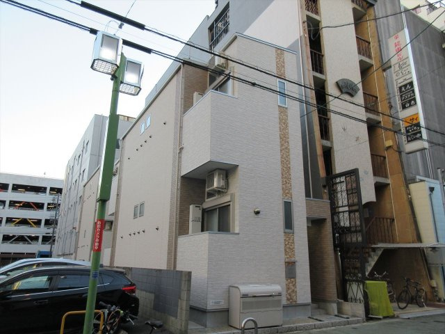 VILLETTA栄