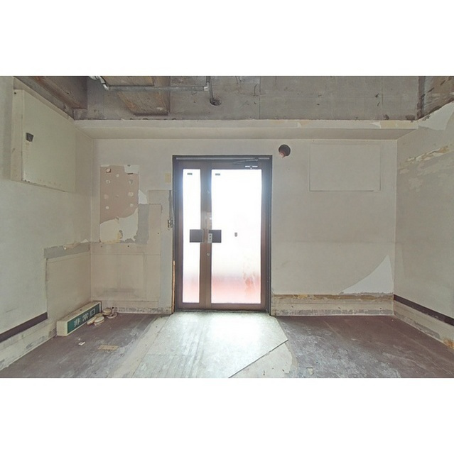 高橋ビル（島栄町）の内装