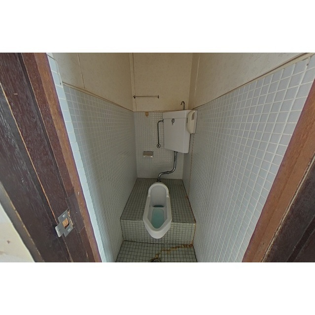 高橋ビル（島栄町）のトイレ