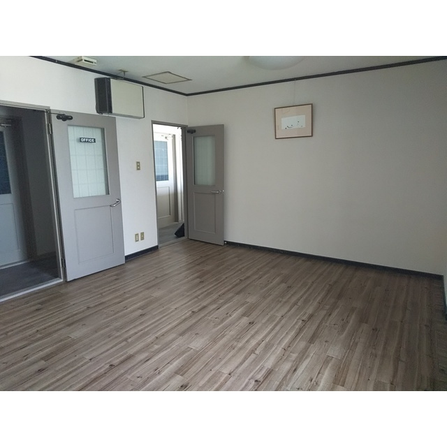 岐阜市市橋３丁目の事務所の内装