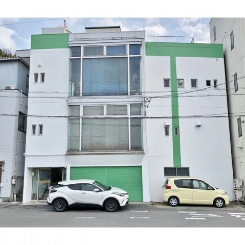 岐阜市金園町８丁目の店舗一部