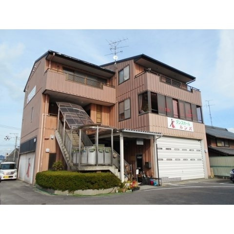 羽島郡笠松町円城寺の店舗事務所の外観