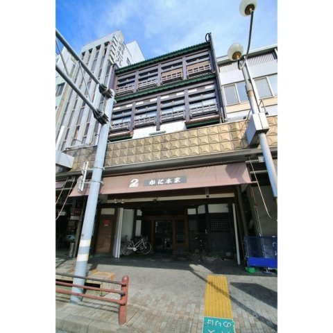 岐阜市金町２丁目の店舗一部のエントランス