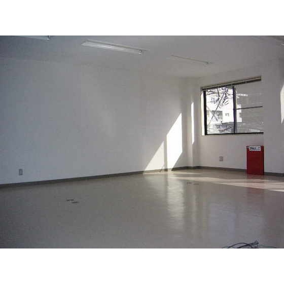 岐阜市端詰町の事務所の内装