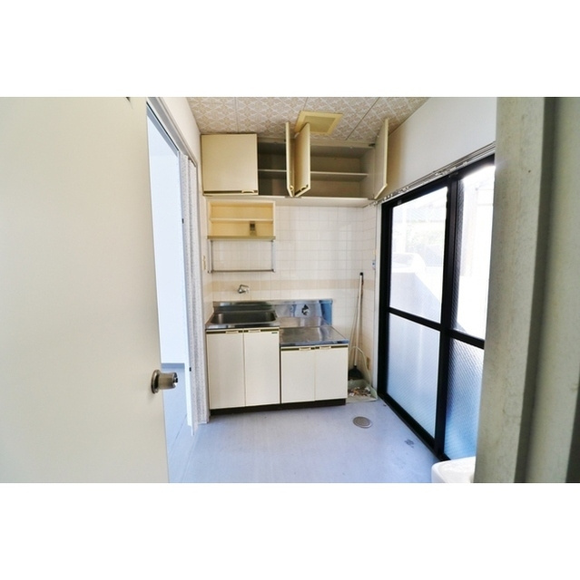 岐阜市魚屋町の事務所のキッチン