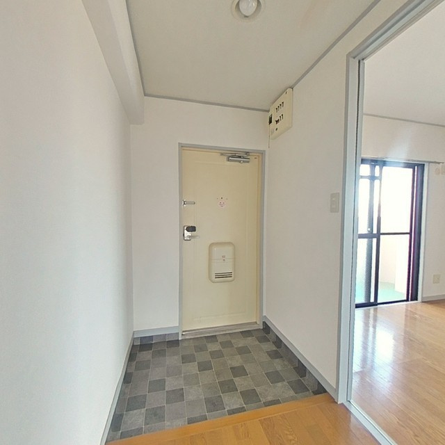 ラカーサ　アルタの玄関|玄関