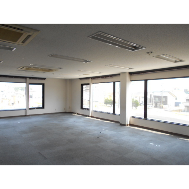 岐阜市北一色３丁目の事務所の内装