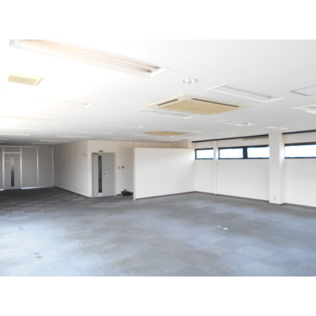 岐阜市北一色３丁目の事務所の内装