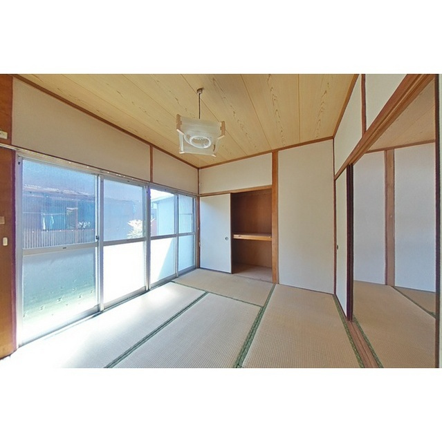 岐阜市長良福江町１丁目の一戸建ての内装