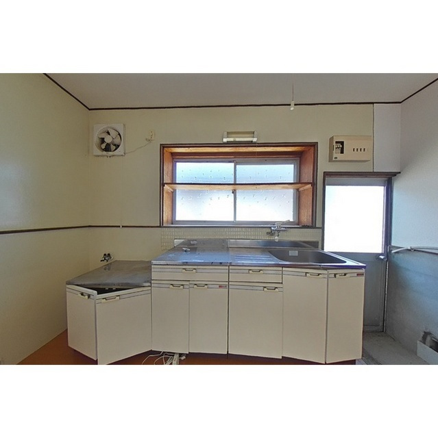 岐阜市長良福江町１丁目の一戸建てのキッチン