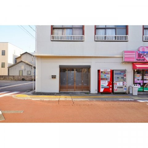 岐阜市西野町５丁目の事務所の外観