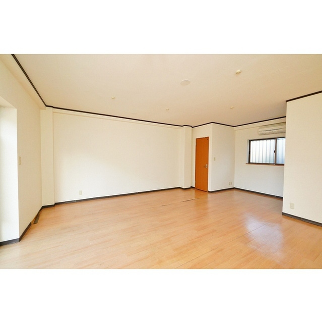 岐阜市西野町５丁目の事務所の内装