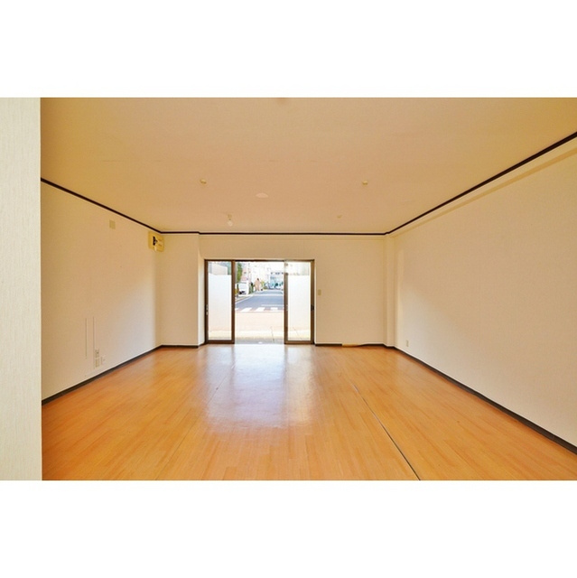 岐阜市西野町５丁目の事務所の内装