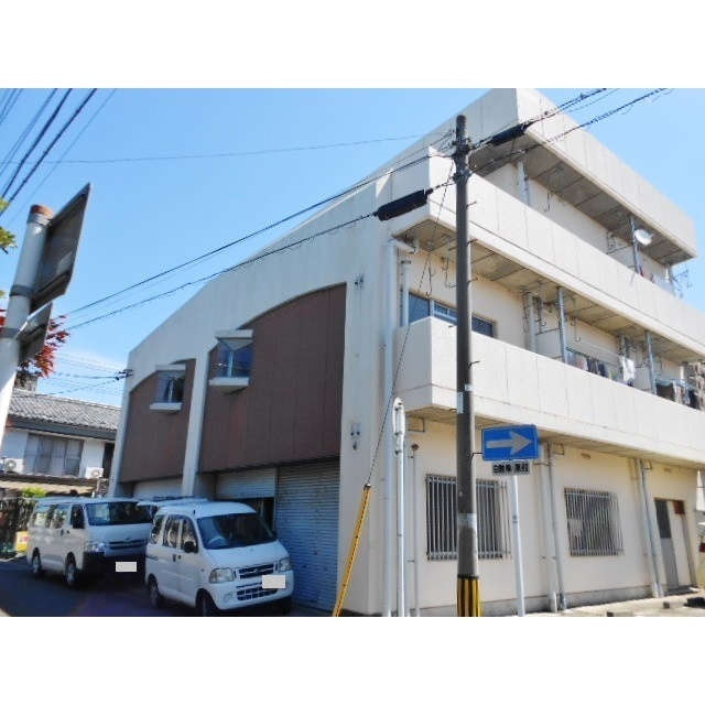 早苗第一ビルの外観