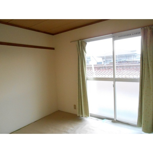 コーポみどりの居間・リビング