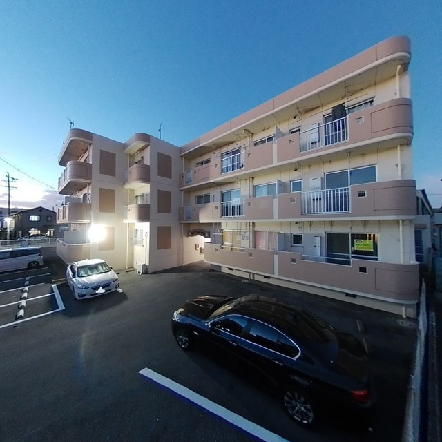 第２サンハイツ戸崎の外観|外観（夕方）