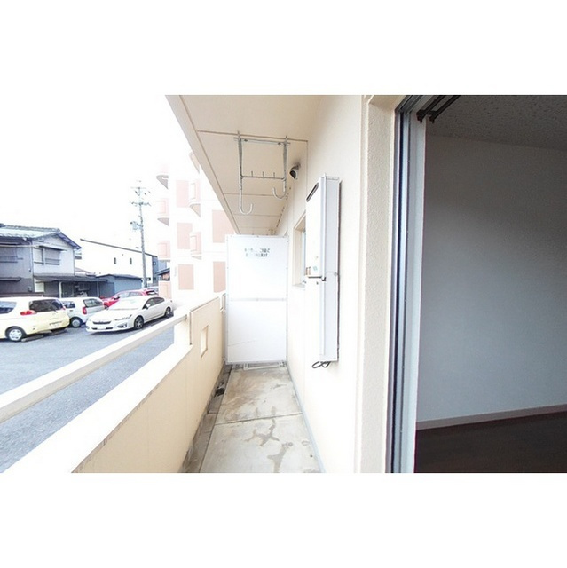 第２サンハイツ戸崎のバルコニー