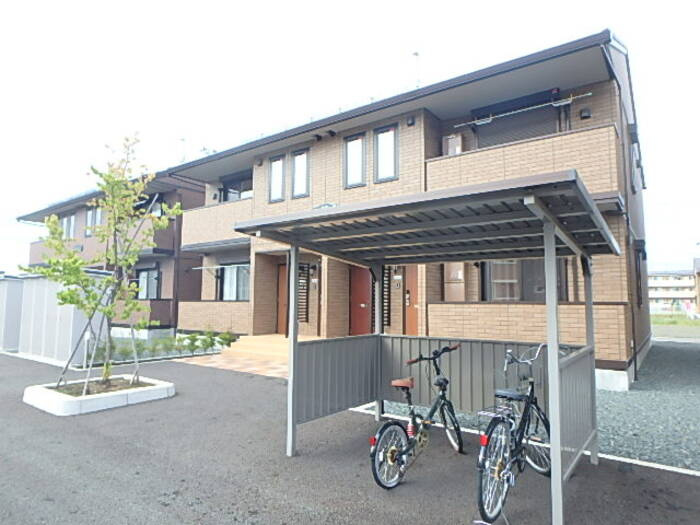 ラ・ペルラ下北沢