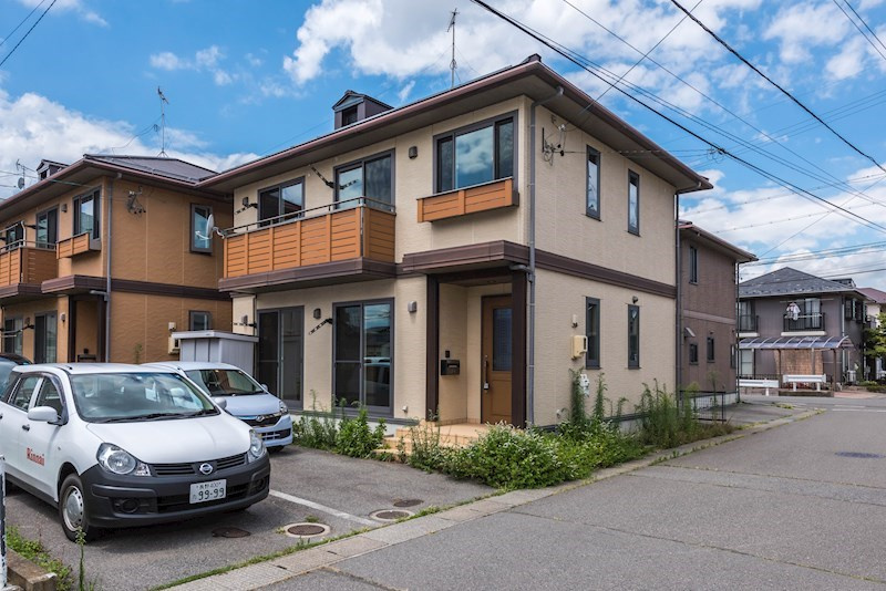 マイネ・ユーの外観