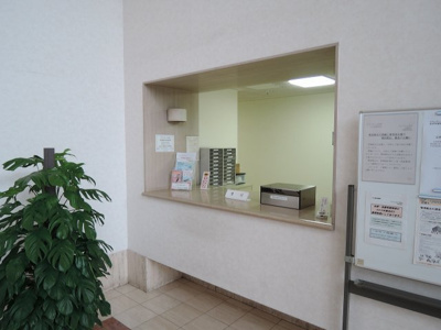 【その他共用部分】 | グランデュオ本牧 | 受付があります。
まるでホテルみたいです。