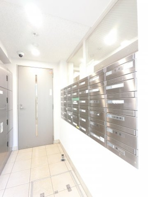 【その他共用部分】 | シティ能見台つどいの街五番館 | 集合ポストです。
郵便物はこちらからお取りください。