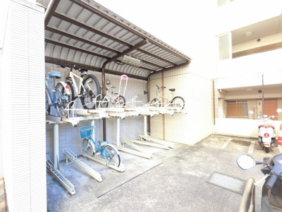 【その他共用部分】 | シティ能見台つどいの街五番館 | 駐輪場です。
