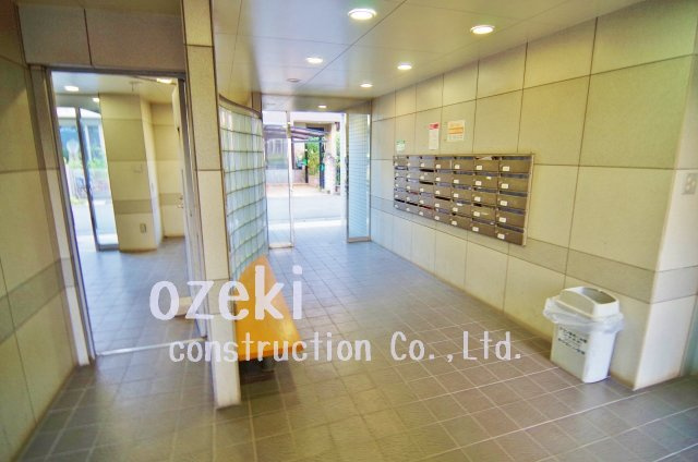 アネックス北越谷プラザのエントランス