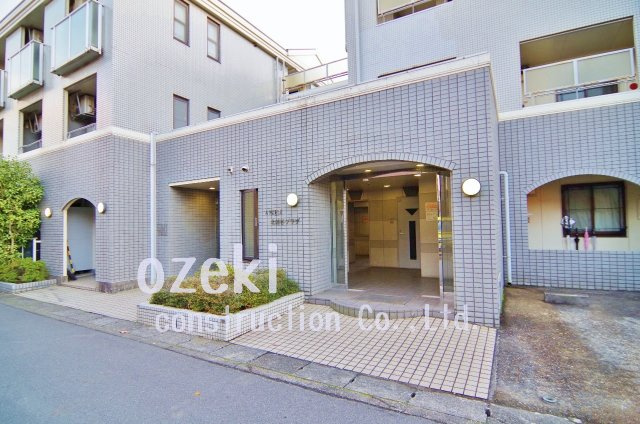 アネックス北越谷プラザのエントランス