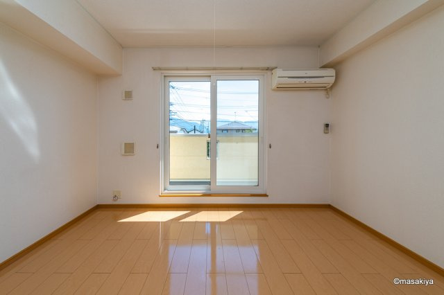 メゾン ロータスの居間・リビング|リビング