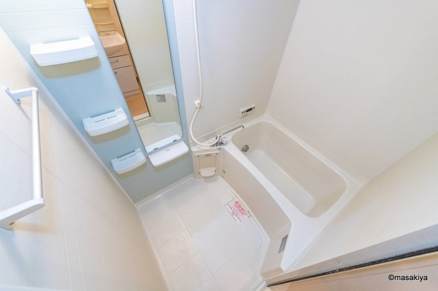 メゾン ロータスの浴室|お風呂　追い焚き・浴室乾燥機付きです。