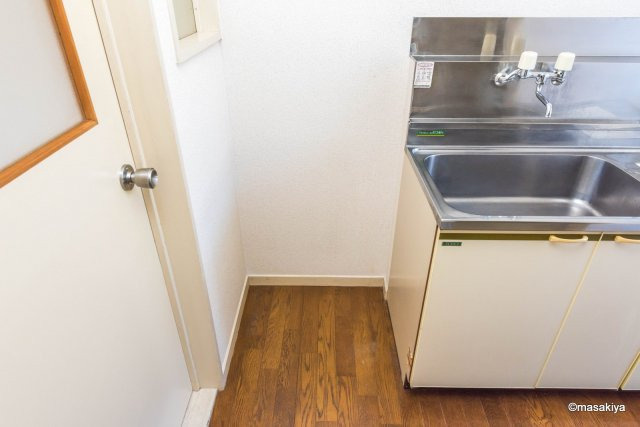 アバンダントハイツの洗面所|室内洗濯機置き場