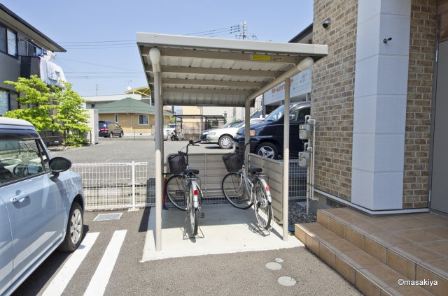 グランソレイユのその他共用部分|駐輪場